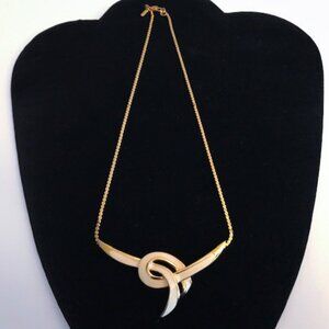 80s Vintage Signed Monet Necklace